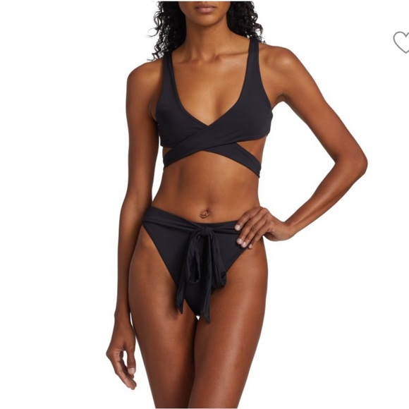 GOOD AMERICAN 10 Ways To Wear Bikini Bottom - Picture 1 of 5